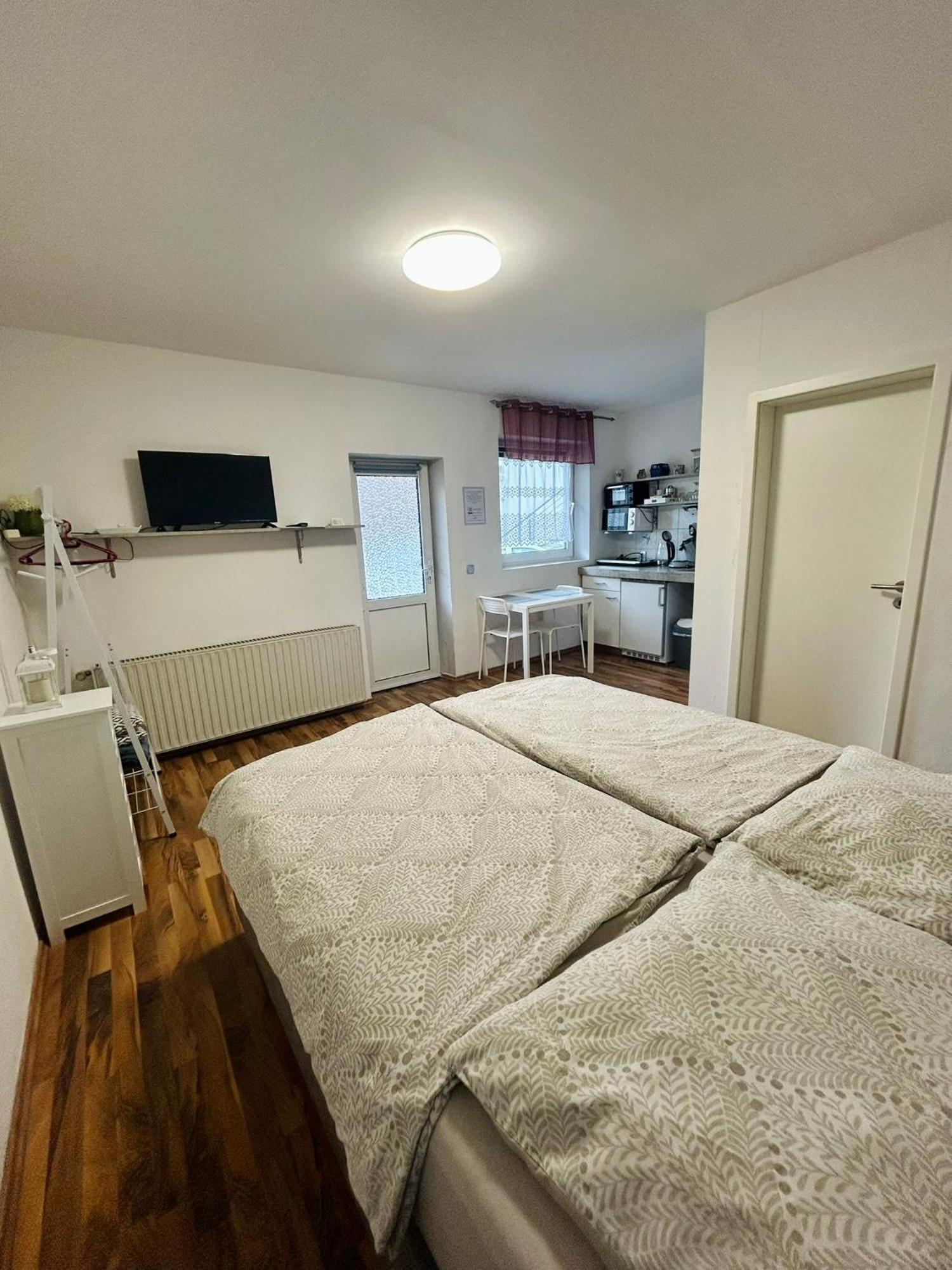 Easystay#1 Cozy Studio In Kliniknaehe, Mit Netflix,Kueche & Bad Bad Oeynhausen Ngoại thất bức ảnh