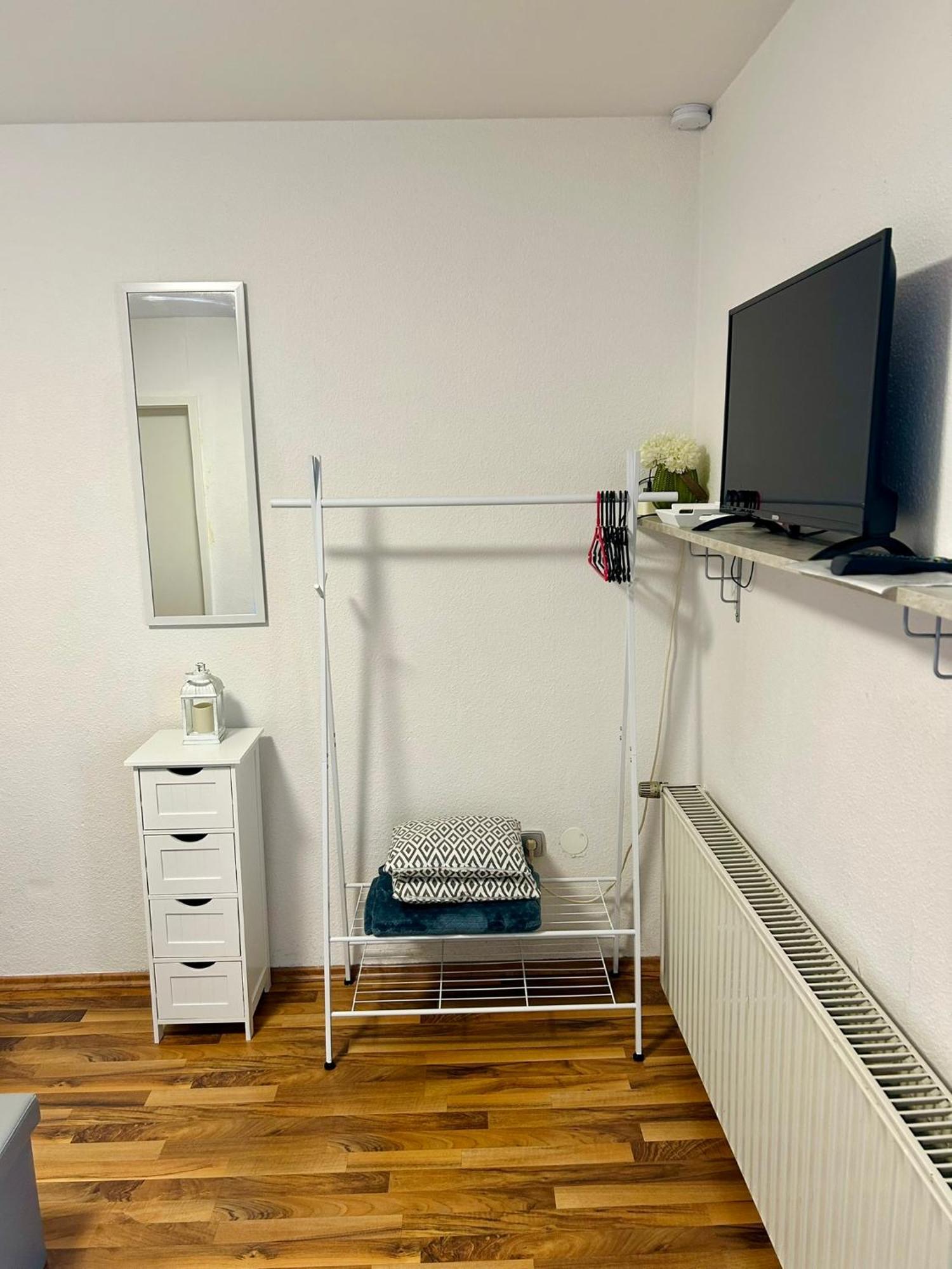 Easystay#1 Cozy Studio In Kliniknaehe, Mit Netflix,Kueche & Bad Bad Oeynhausen Ngoại thất bức ảnh